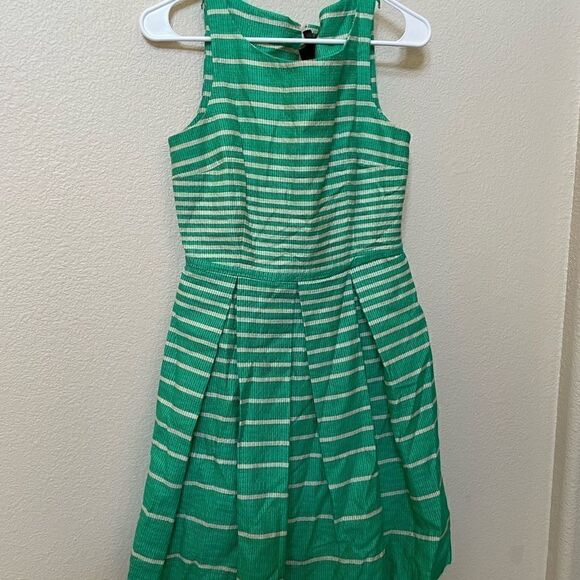 TAYLOR Striped Jacquard Fit and Flare Sleeveless Dress with pockets Size 4 - Picture 4 of 8